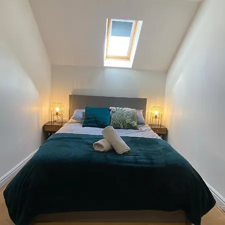 Modern Spacious Flat In Ipswich - Sleeps 6 - Parking Freston Exterior foto