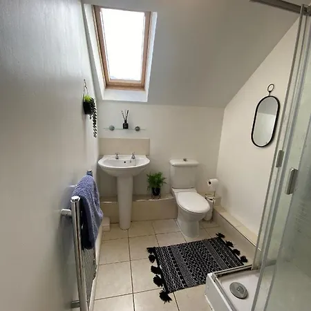 Modern Spacious Flat In Ipswich - Sleeps 6 - Parking Freston Exterior foto